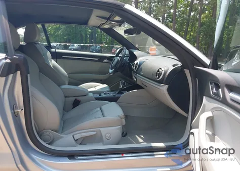 2016 Audi A3 2.0T Premium из США, поврежденный, VIN WAUY8LFF8G1002203